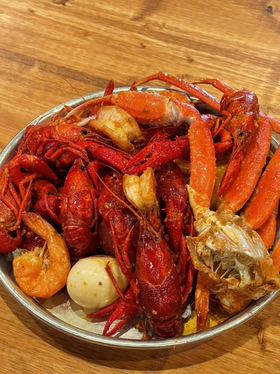 Boil City tweet media