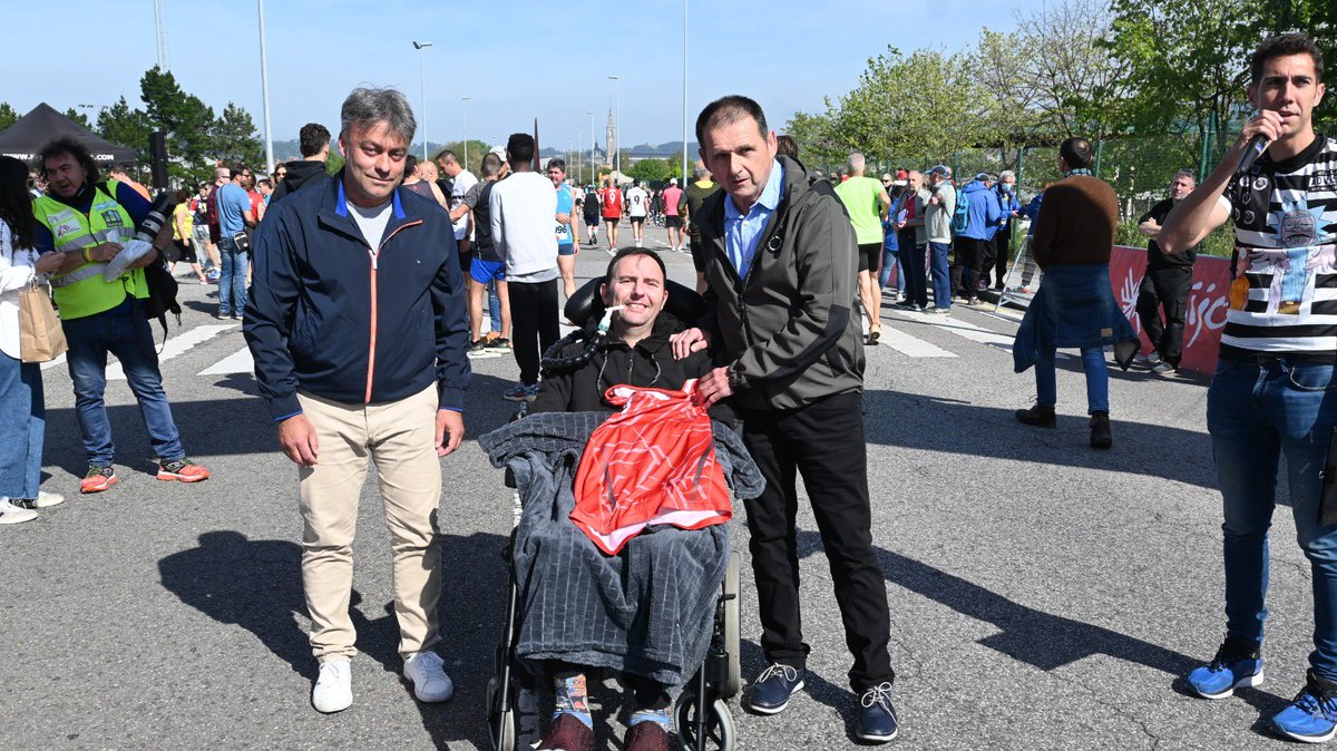 Se han recaudado 2.412 € para la Asociación de Esclerosis Lateral Amiotrófica del Principado gracias a las donaciones de los participantes en la #MBAMMGijón y se ha sorteado la camiseta de <a href="/jlcapitan/">jose luis capitan</a> 🎽