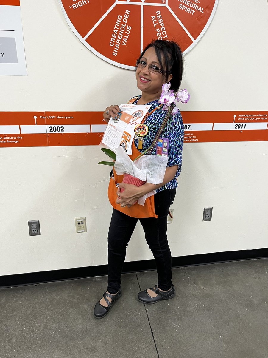 Specialist <a href="/Suzanne89724230/">Suzanne</a>  got specialist if the district for D70 for the month of MARCH 2022! #1SFLregion #thebay <a href="/anthonyusmc2/">anthony</a> @langhorn_jon