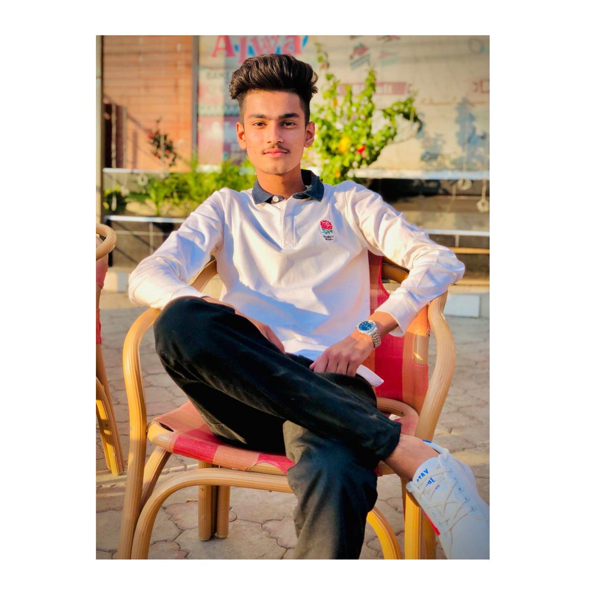 saadbu7's tweet photo. #NewProfilePic https://t.co/T2LCnsqRhw