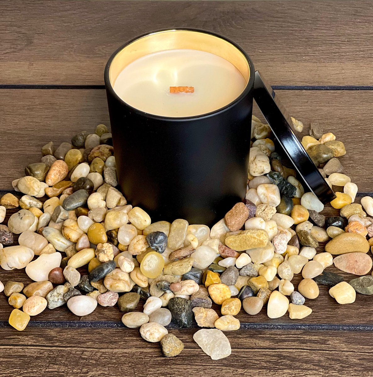 BrandTempus's tweet photo. Presale is open with 2 new scents! 
https://t.co/QkvK4zlMeE 🤍 https://t.co/N6VtOLYSTL
