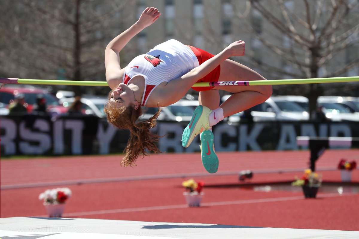 RedbirdTFXC's tweet photo. Women's High Jump 🔥

Kenzie Klink and Carly Tucker each clear 1.71m (5-7.25) to set/match their personal bests in the event down in Louisville! https://t.co/VPVgx4FSAL