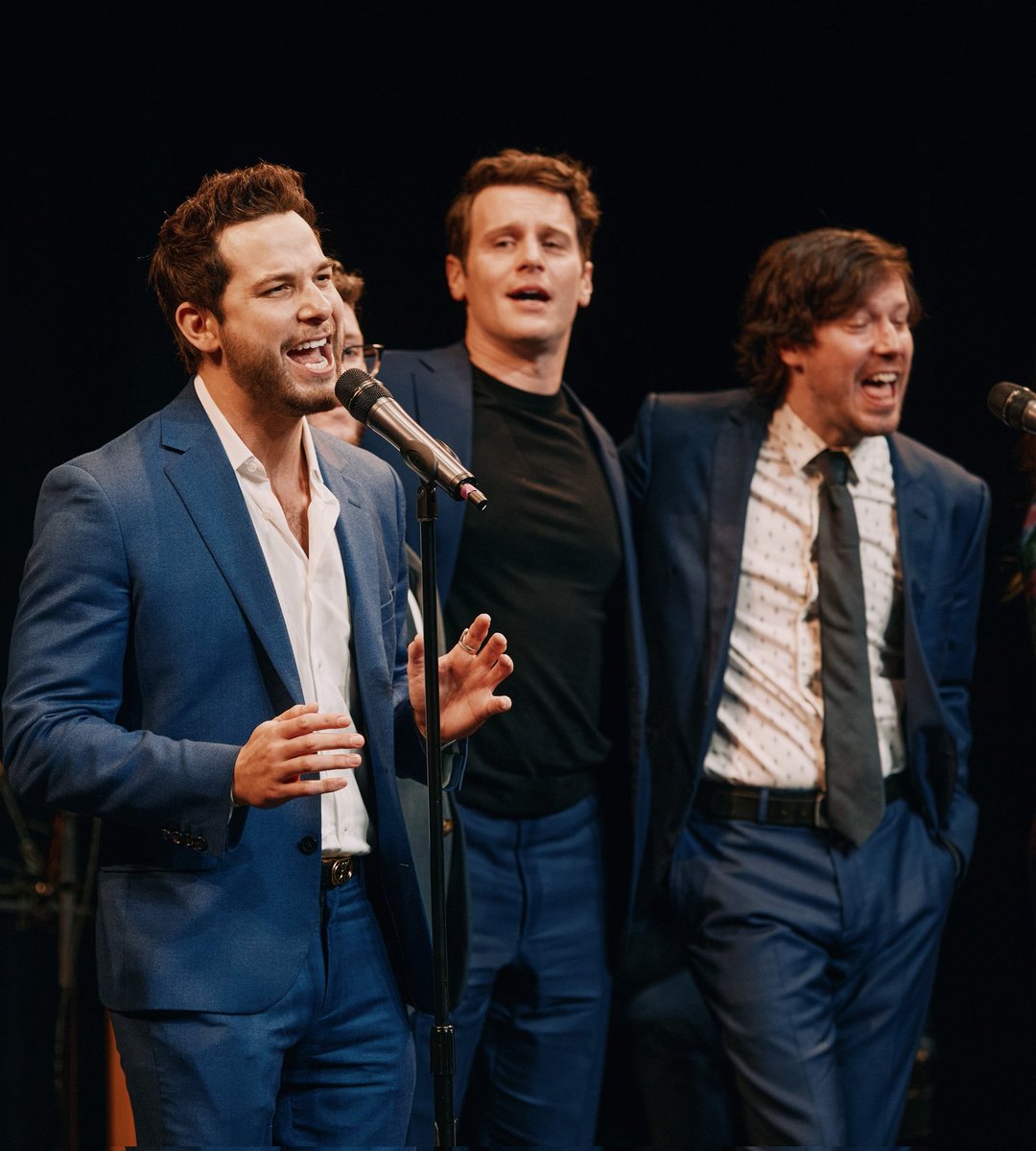 treatyooselff's tweet image. the hottest and most talented men of the THEATER❤️‍🔥#SpringAwakeningHBO