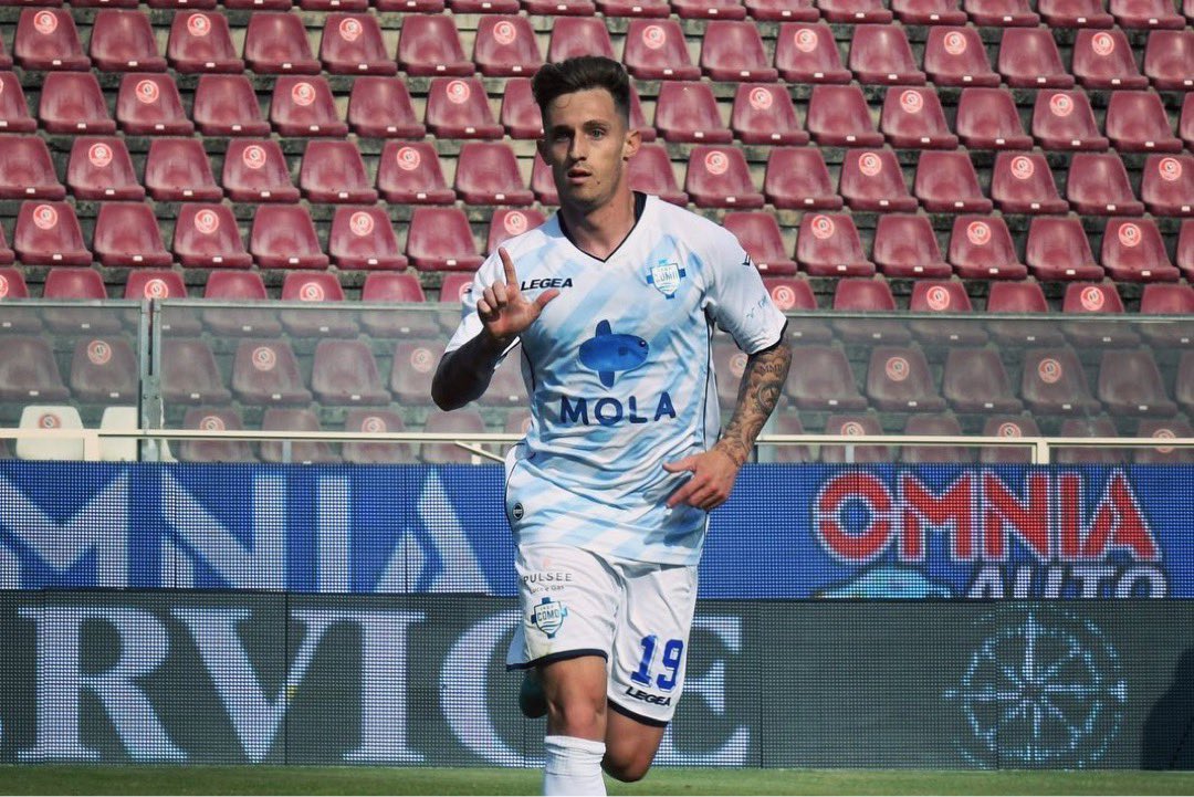 Gol e vittoria, avanti così 💪🏼⚽️ <a href="/Como_1907/">Como1907</a> 
___

Gol y victoria, sigamos así 💪🏼⚽️#Como1907 

#LetitB #SerieB