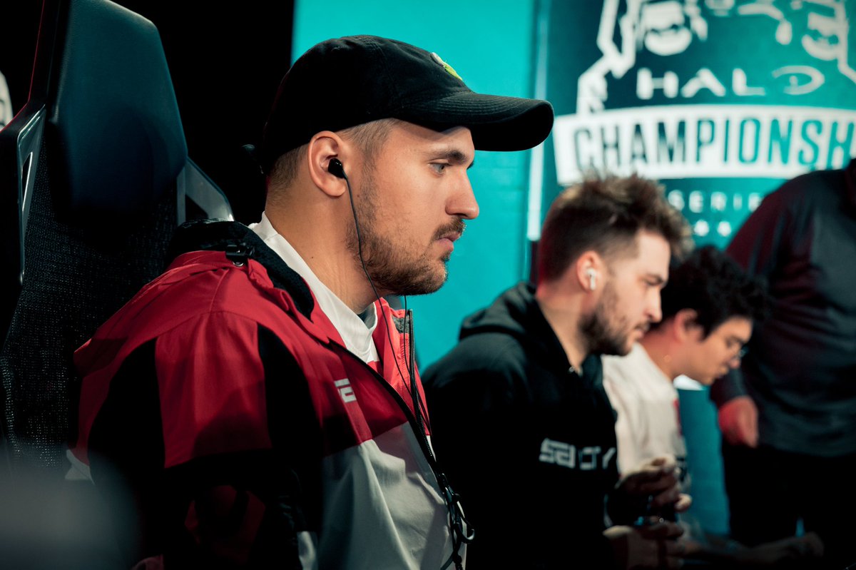 hiBeekle tweet media