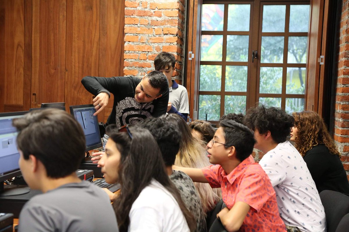 #DiaDelNinoyLaNina  👧👦🤩

En el #LABMT siempre nos ha importado crear actividades para las nuevas infancias 🤓👌

Y #hoy recordamos algunas de ellas! 😍🥰✨

#FelizSabado #felizdiadelnino #DiaDelNino2022 #DiaDelNinoyLaNina