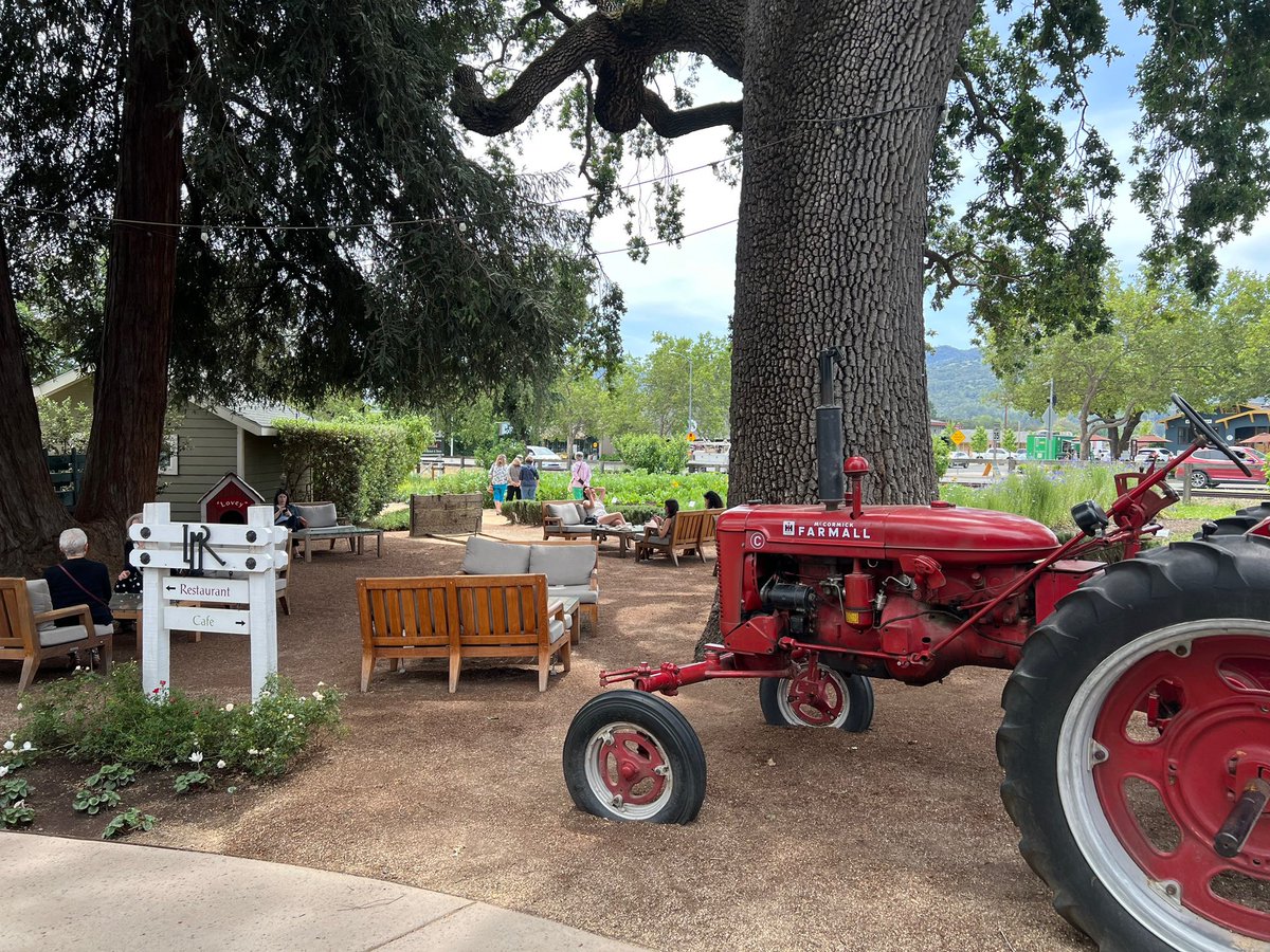 We love visiting our customers! Our co-founder Adam Taylor was able to visit <a href="/longmeadowranch/">Long Meadow Ranch</a> yesterday in person. Such a joy to be able to visit our amazing customers again after a few years’ worth of lockdowns. #customerobsessed