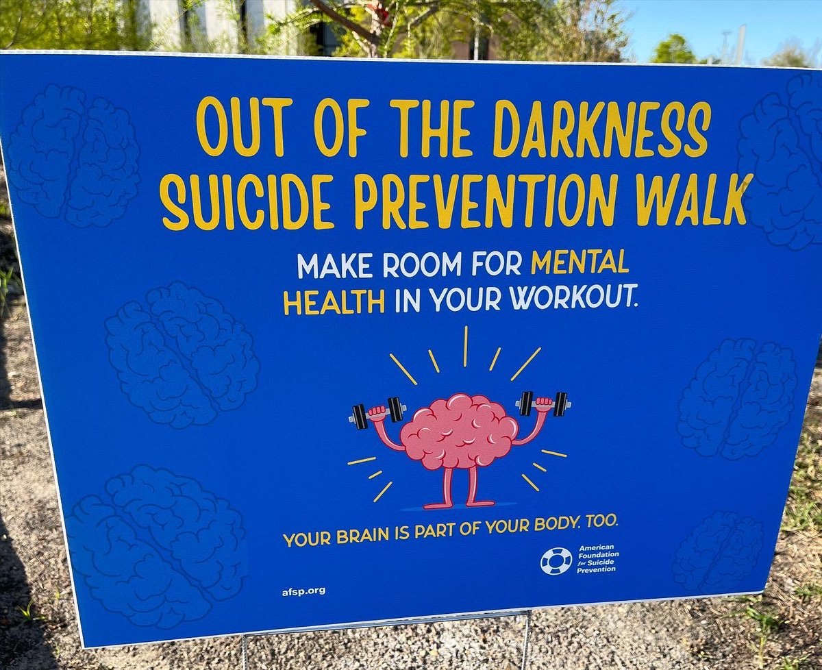 karaieva24's tweet photo. Had the honor of walking this morning with our @RowanCED @ZetaPiChapter CES students (and alumni) & #RylanSmiles today at the Out of the Darkness Suicide Prevention Campus. #mentalhealthmatters #hopewalkshere #RowanOOTD #AFSPNJ https://t.co/52aSGNvpUa
