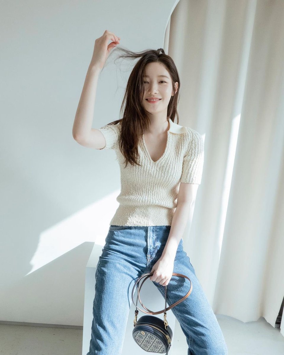 รอยยิ้มของเธอแค่ครั้งเดียว💘💐🌟🫧