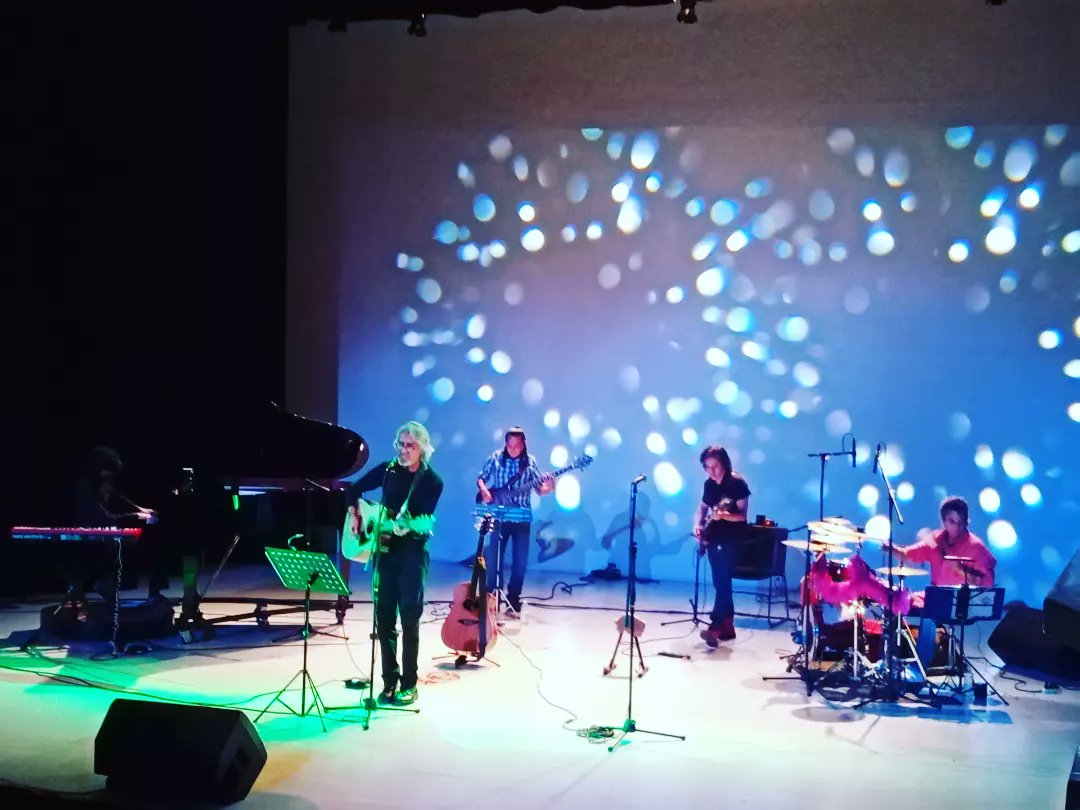 Presentación del disco Amor y Daño de <a href="/arellanocar/">Carlos Arellano</a> en el teatro de la ciudad en Puebla...