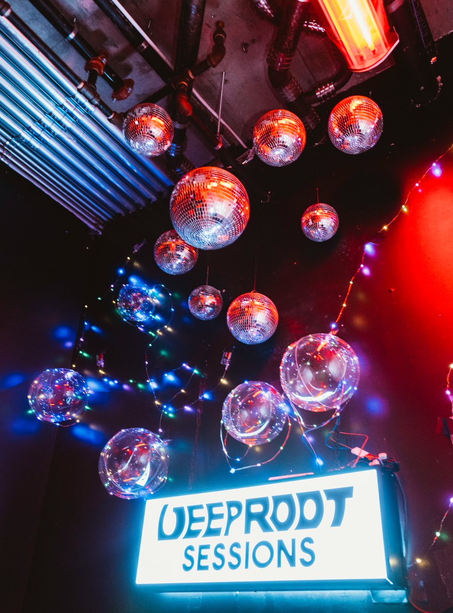 deeprootsession's tweet image. No party? No problem! 💃🏽 Deeproot Sessions got you covered 🔊

#housemusic #djs #techno #deephouse #techhouse #house #edm #electronicmusic #dance #djlife #dancemusic #rave #raversnyc #technomusic #musicproducer #housemusiclovers #progressivehouse #clubbing #recordlabel #livedj