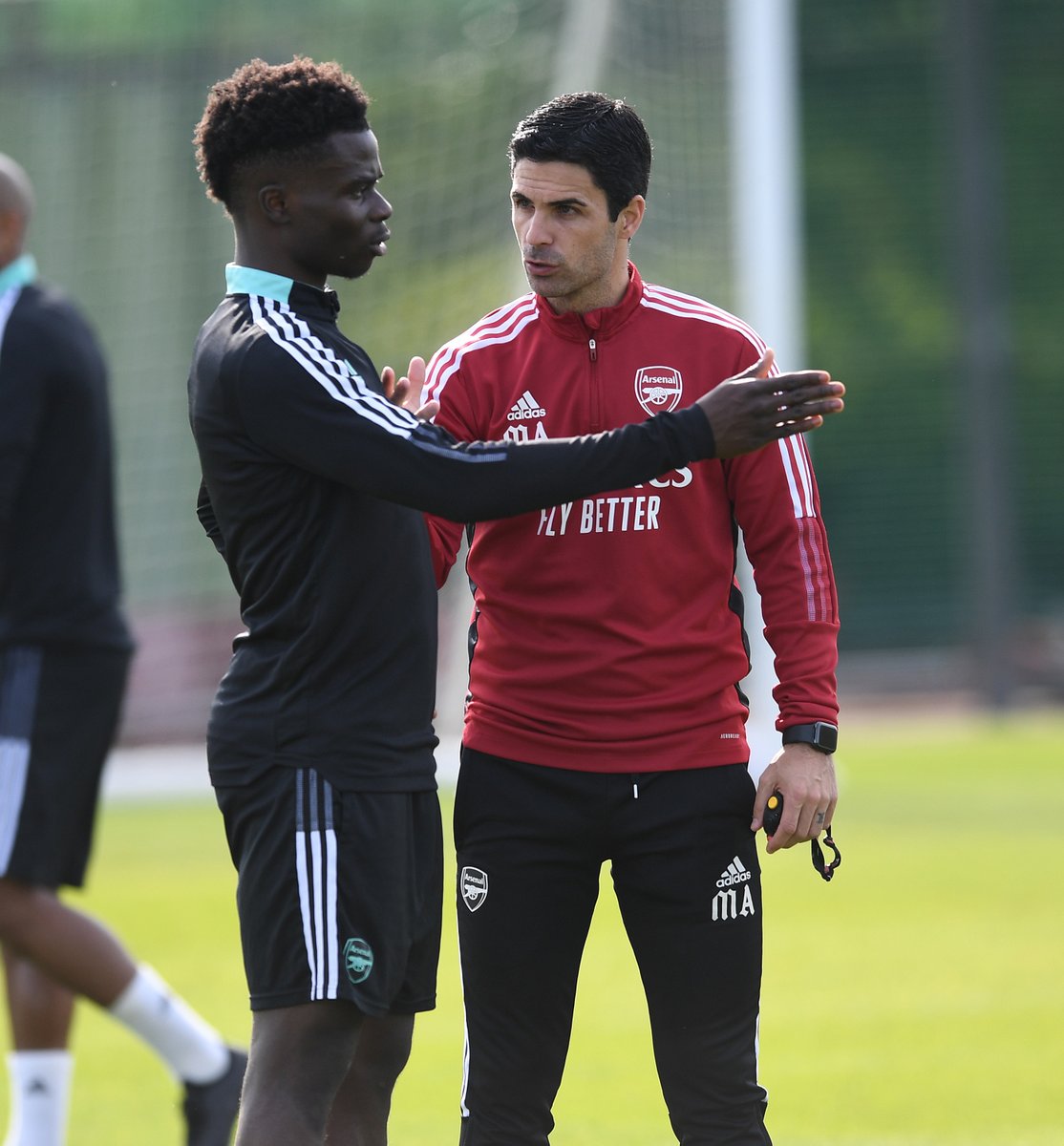 Arsenal's tweet image. ❤️ The boss
❤️ Bukayo 

🔜 #WHUARS