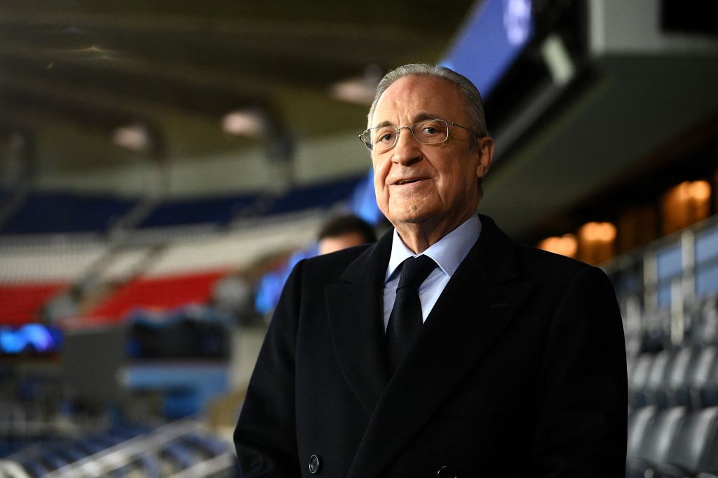 FabrizioRomano's tweet photo. Real Madrid president Florentino Perez: "Fans are excited about Kylian Mbappé? I hadn't thought about it - but now that you tell me, it could be true... once we will plan the team for the next season, we see what happens", he told @marca. ⚪️⭐️ #RealMadrid https://t.co/JWt7WSZV1K
