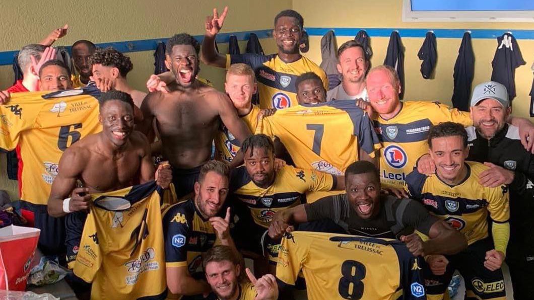 VilleTrelissac's tweet photo. ◤FOOTBALL ⚽◢ #N2 #J27🔥
@canetRFC 🆚 @TrelissacFC
Belle opération pour nos Trelissacois avec une victoire sur le score
de 1 à 2 ! 👌 Bravo ! 🤩
✔️Score à la mi-temps > 0 - 1
⚽ Buts trélissacois (33’⏱) (81’⏱)
Tous derrière les Trélissacois !!
#AllezTFC 🔵⚪️👊 https://t.co/fxr9YNgx8h