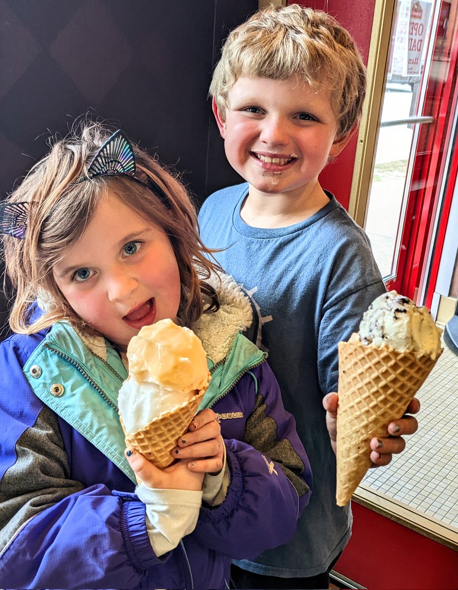 The Chocolate Chisel tweet media