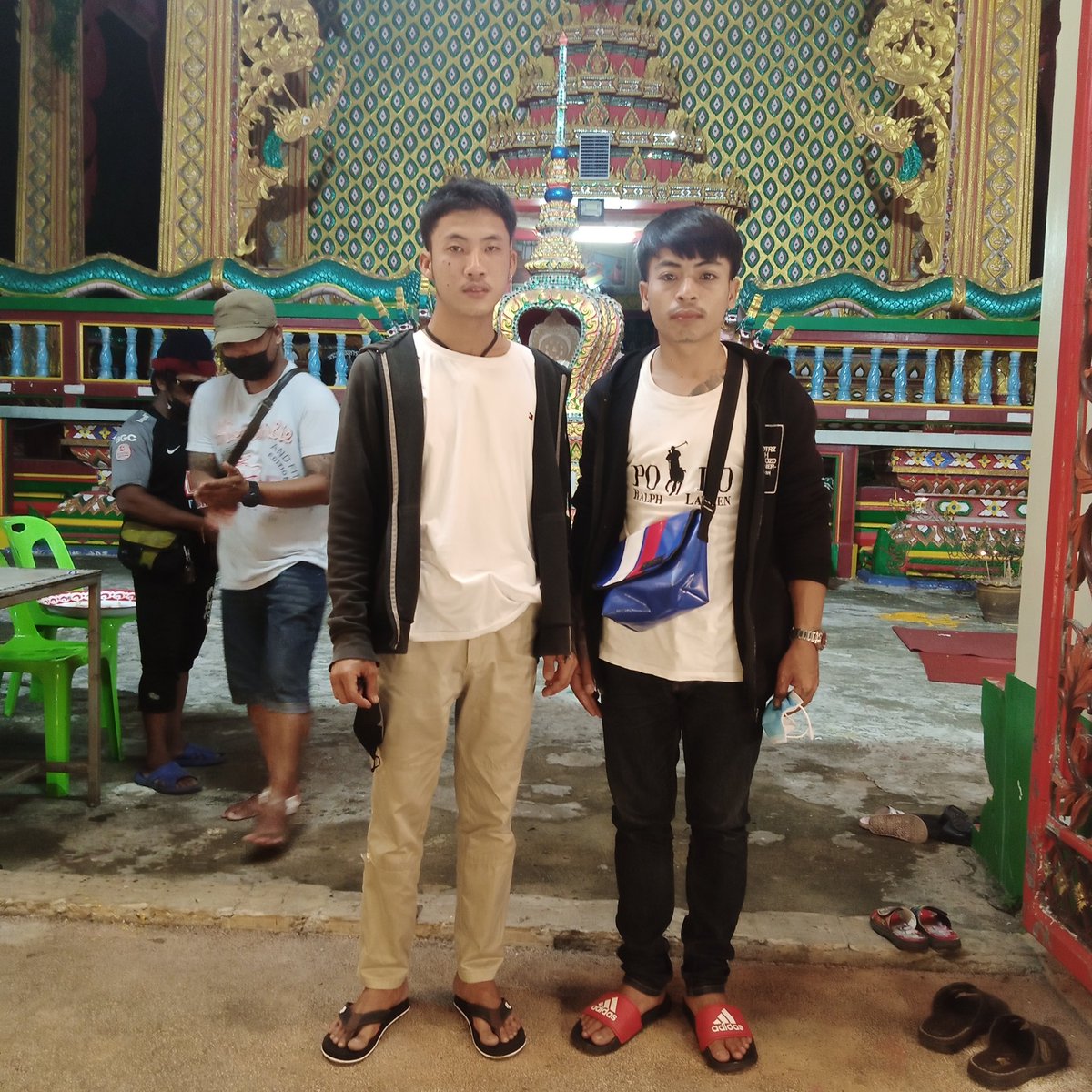 Mayk1590's tweet photo. พี่ผมรำโตโมเต็ม
น่ะ5555#อรัญประเทศ #สระแก้ว https://t.co/HgGrV2fmcF