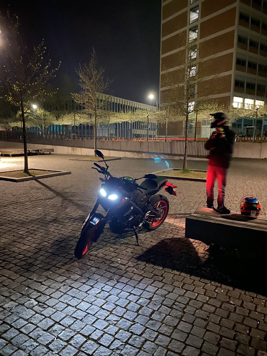 Einfach nachts Motorrad fahren es gibt nichts besseres 🅿️❤️