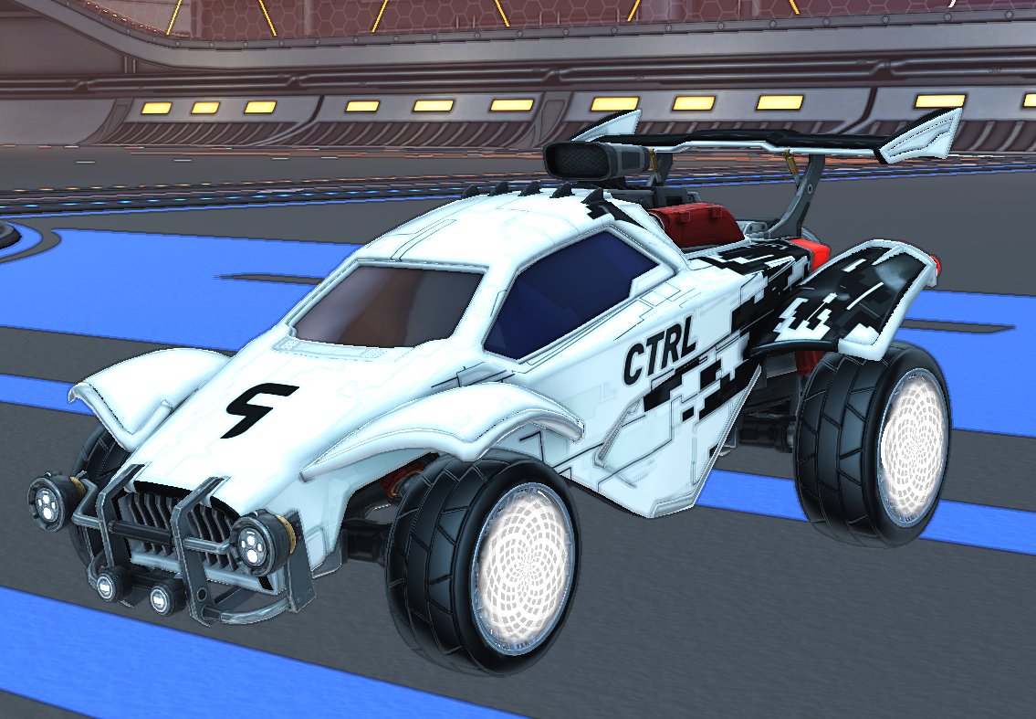 🚨GIVEAWAY TIME🚨
Because I've hit 500 followers on twitch, I wanna giveaway a Titanium White Octane!
To enter:

- follow me <a href="/fadoeng/">fado.</a> 
- like and retweet this post
- tag 1 friend in the comments!

Giveaway ends May 10th. Best of luck to everyone💚