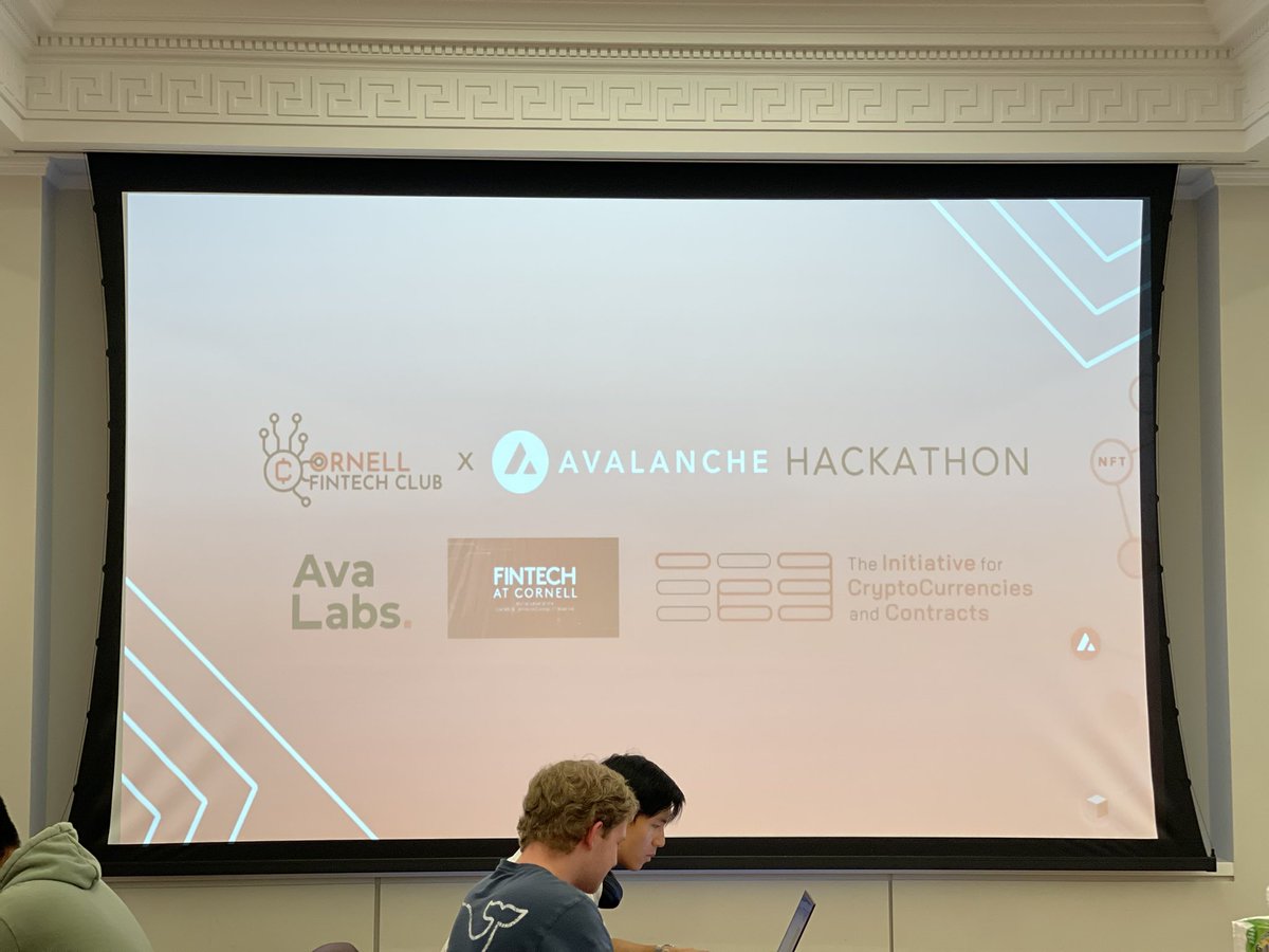 XochIvory's tweet photo. Out here with the @avalabsofficial crew. @Cornell Fintech #Avalanche Hackathon🙌❤️ https://t.co/kXVXRwp1EA