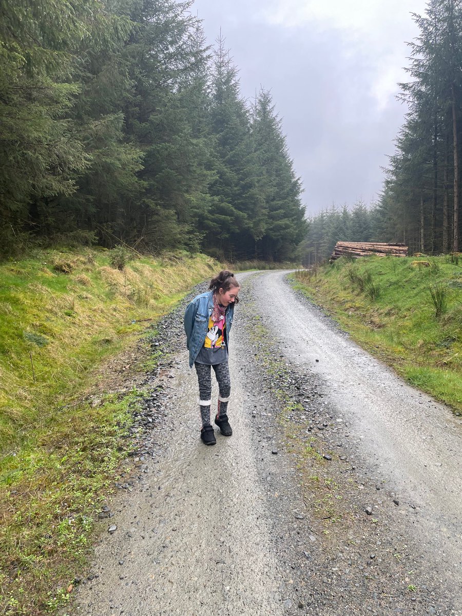 StCatherinesSS's tweet photo. Kayla was out walking to support us ❤️Please help #putthetherapypoolinournewschool for Kayla and her friends https://t.co/tCxaomnPC3 https://t.co/VkgubVe7Es