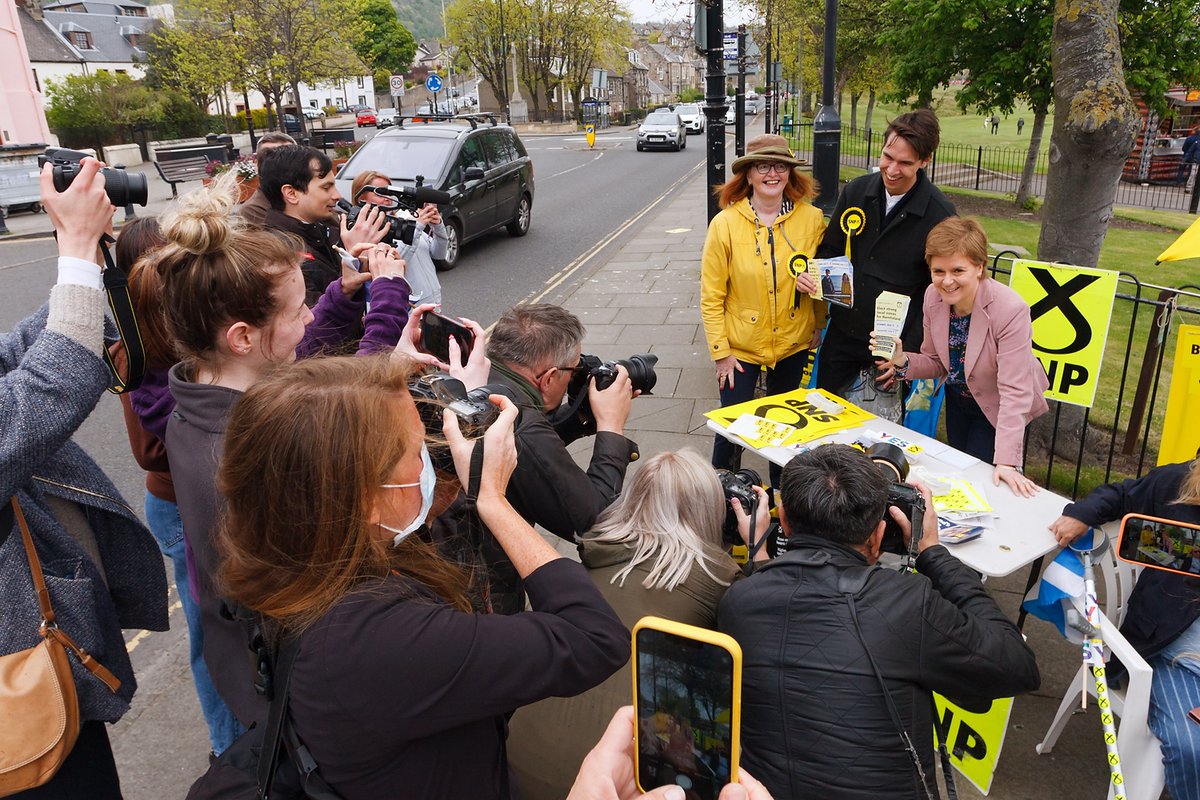 michaelbooth's tweet photo. 📸 Pictures of people taking photos - First Minister @NicolaSturgeon paying a visit to Burntisland High Street on the local election campaign trail #photoception https://t.co/oPgFoFS99S