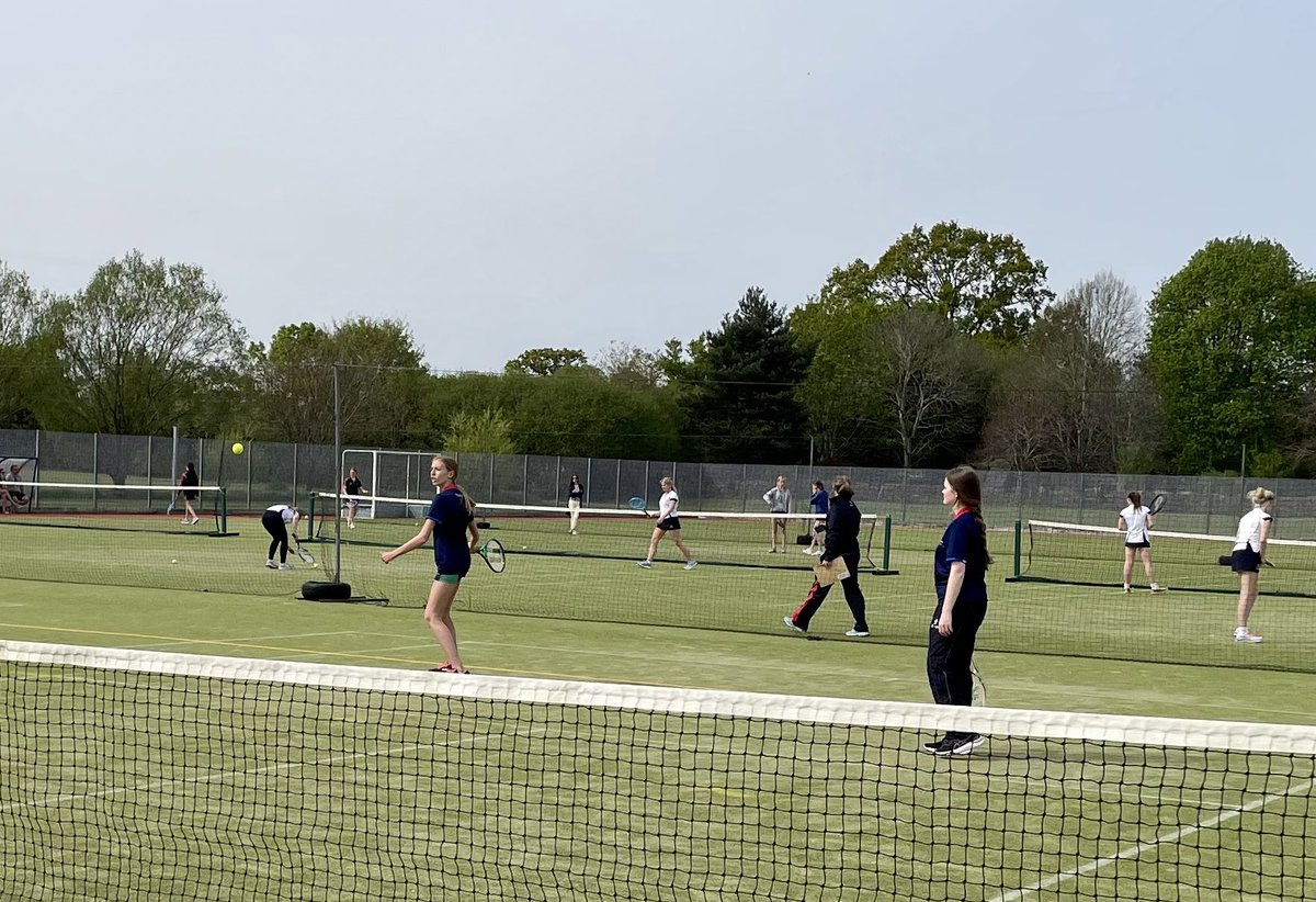 millfieldtennis's tweet photo. Very proud of our girls for their efforts &amp; attitude today, in the 1st of this year’s school fixtures. A special mention to our brilliant Y9s, most of whom were playing in their first EVER competitive tennis matches. Lots learnt &amp; plenty of fun had by all ☀️🎾👏

#bebrilliant https://t.co/4lFGW9TDpE