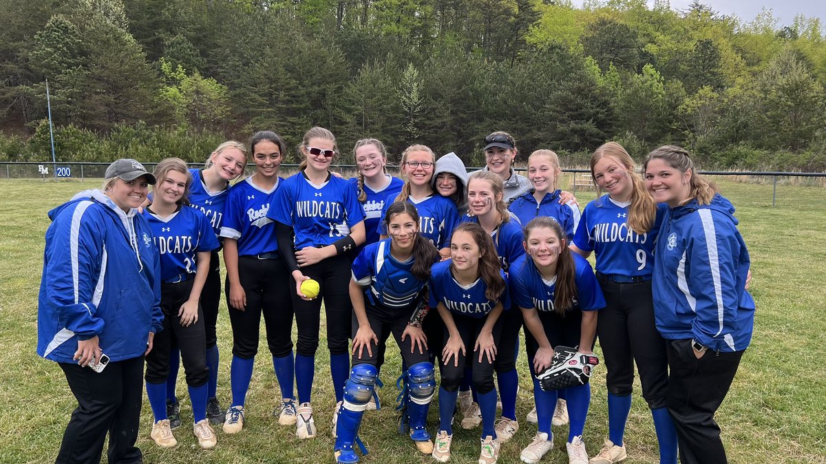 Rchsathletics's tweet photo. Behind a Sadie Moore no hitter, JV softball defeats Parry McCluer 15-0 https://t.co/SpW33SvlSm