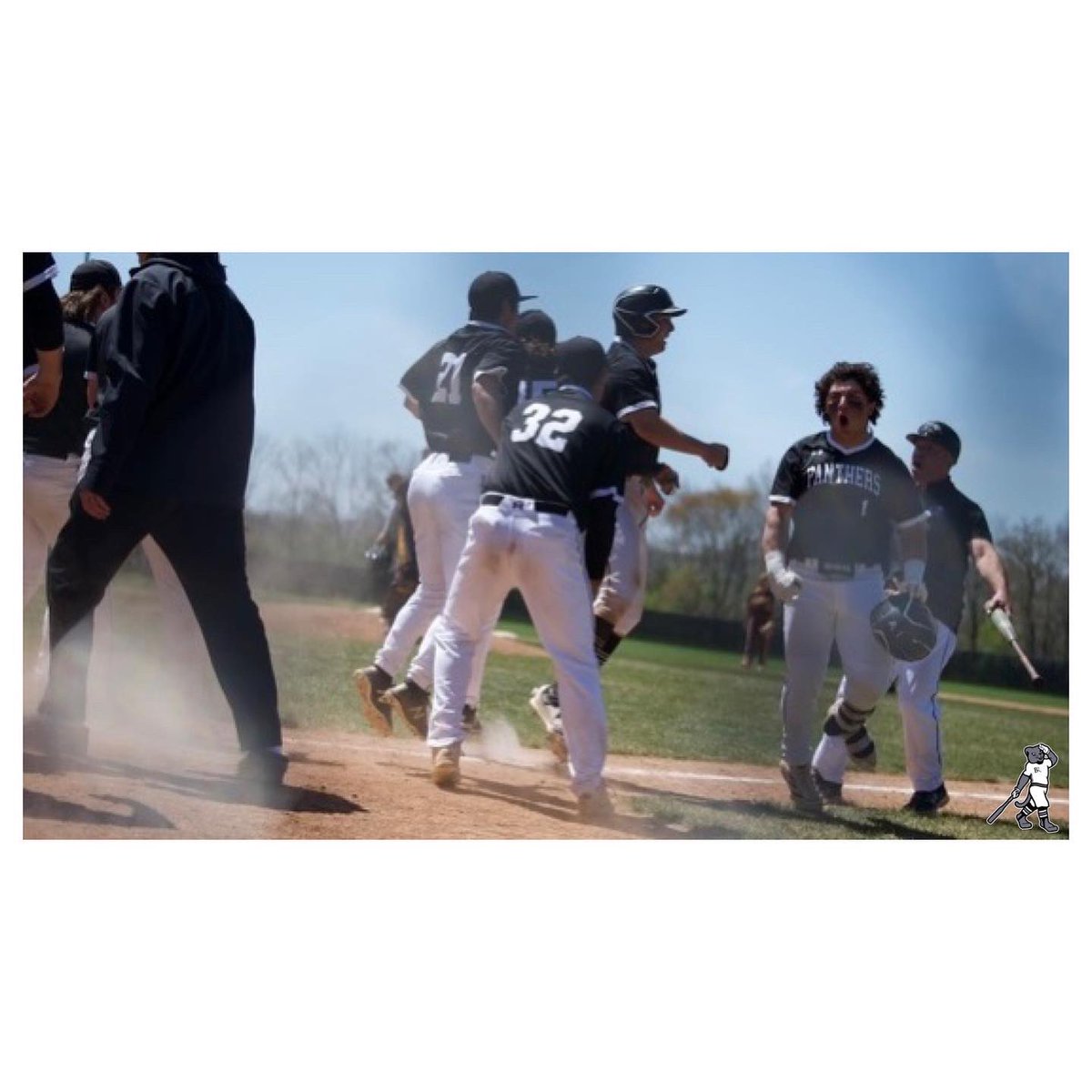 Frankie Verano’s 3-run home run gave the Panthers their 5-3 lead in the bottom of the 5th inning — a lead that they would not relinquish!