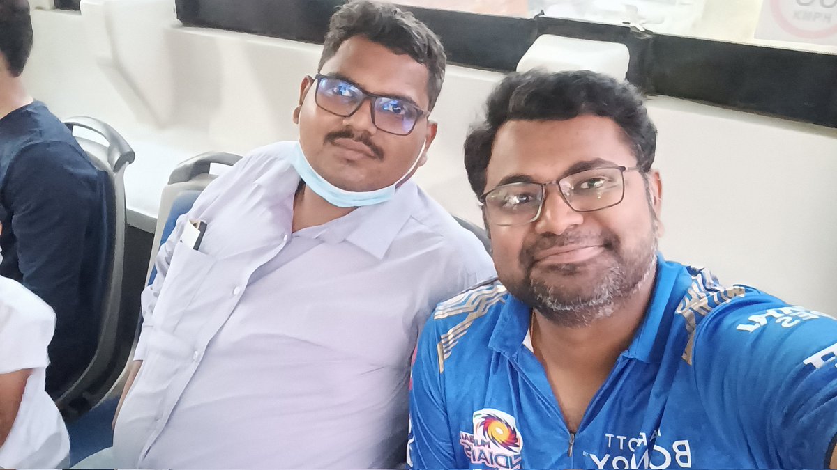 AbhiThalkari's tweet photo. Finally we @mipaltan have won our first match against @rajasthanroyals . ππ. Great gift for Rohit Sharma's @ImRo45 Birthday π₯³πππ§π
#MumbaiIndians #DilKholKe #OmeFamily #DILKHOLKE #Hitman #RohitSharmaπ΅ #RohitSharmabirthday #HappyBirthdayRohit #IPL #TATAIPL #IPL2022 πππ₯³ https://t.co/9NL72779I1