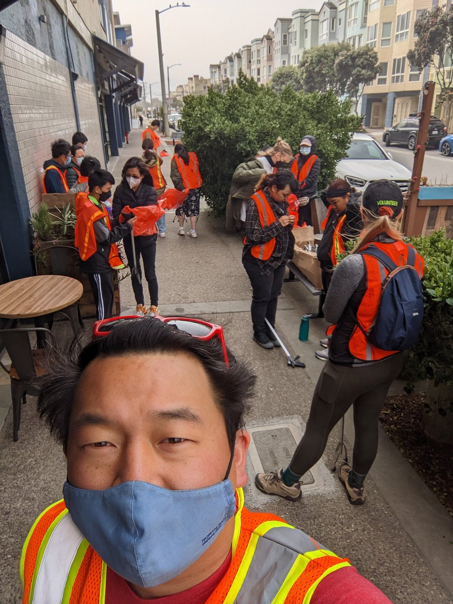 B_Quizzle's tweet photo. Another successful beach clean up this morning started in cold, windy, and foggy conditions. But the sun showed up halfway though. #refuserefusesf #keepoceanbeachclean https://t.co/aVFVbMN4CF