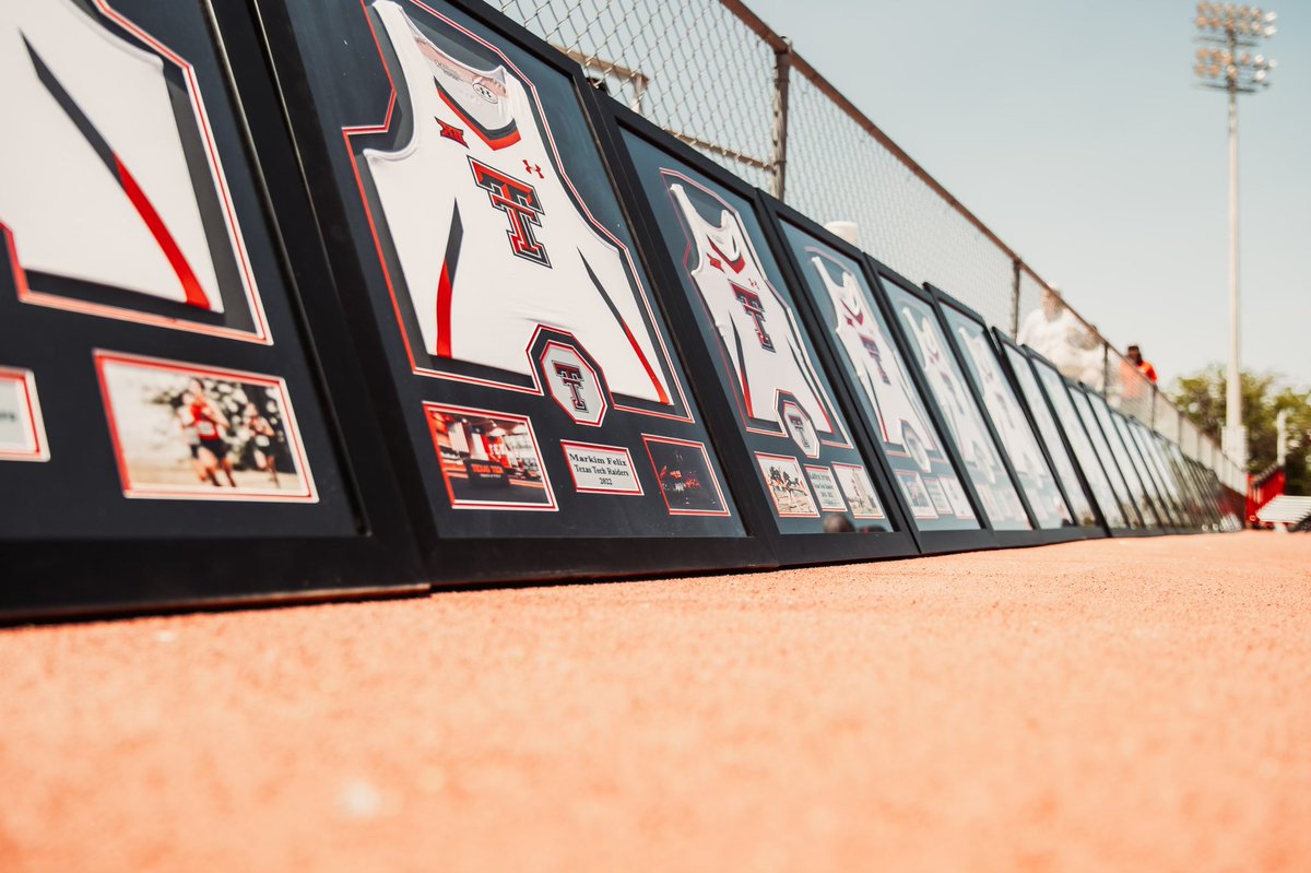 For our seniors ‼️

#WreckEm
