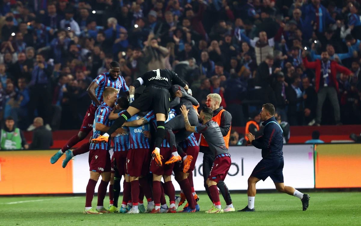 38 yıl aranın ardından şampiyon Trabzonspor!