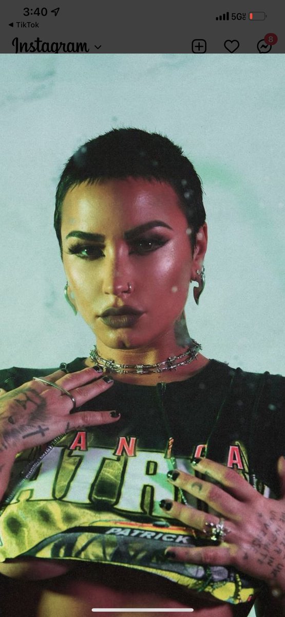 devonnescherry's tweet image. FACEEEEEEEE