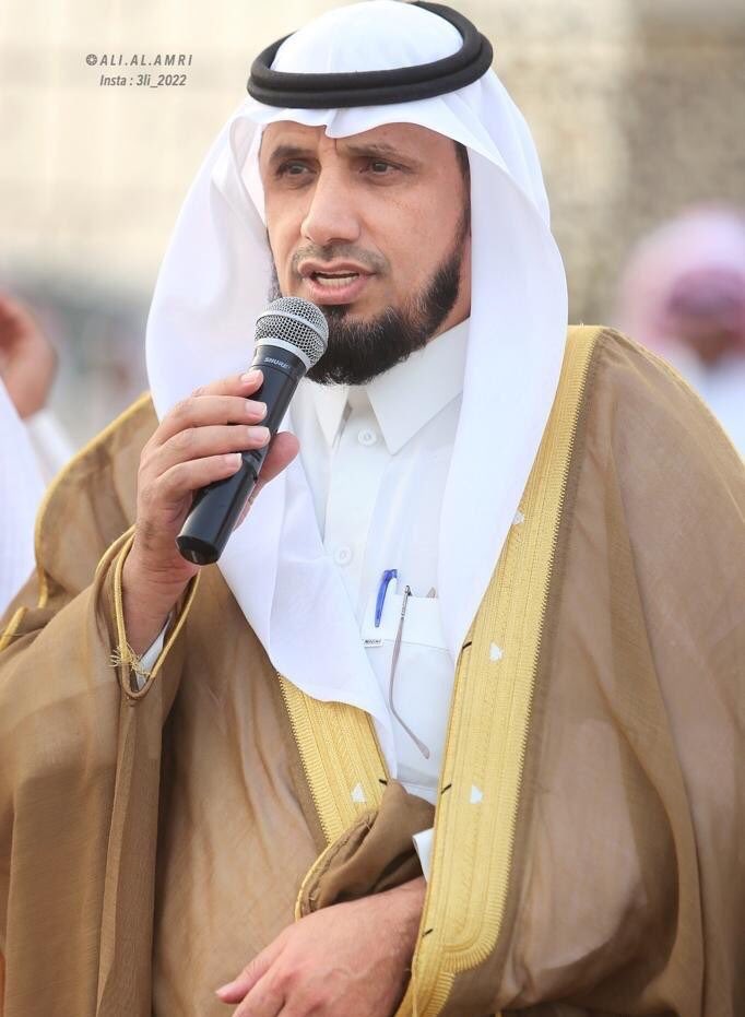 رحل، وغادر الدنيا، ومازال أثره باقياً في كثيرٍمن زوايا #العرضيات.
صاحب الكلمة المؤثرة،ورجل الإصلاح،وصاحب المعروف،والمهتم بكل مايخدم #العرضيات
رحم الله أخي الشيخ #محمد_بن_شاكر_العامري شيخ قبيلة #العوامر وأسكنه الجنة
دعواتكم له.