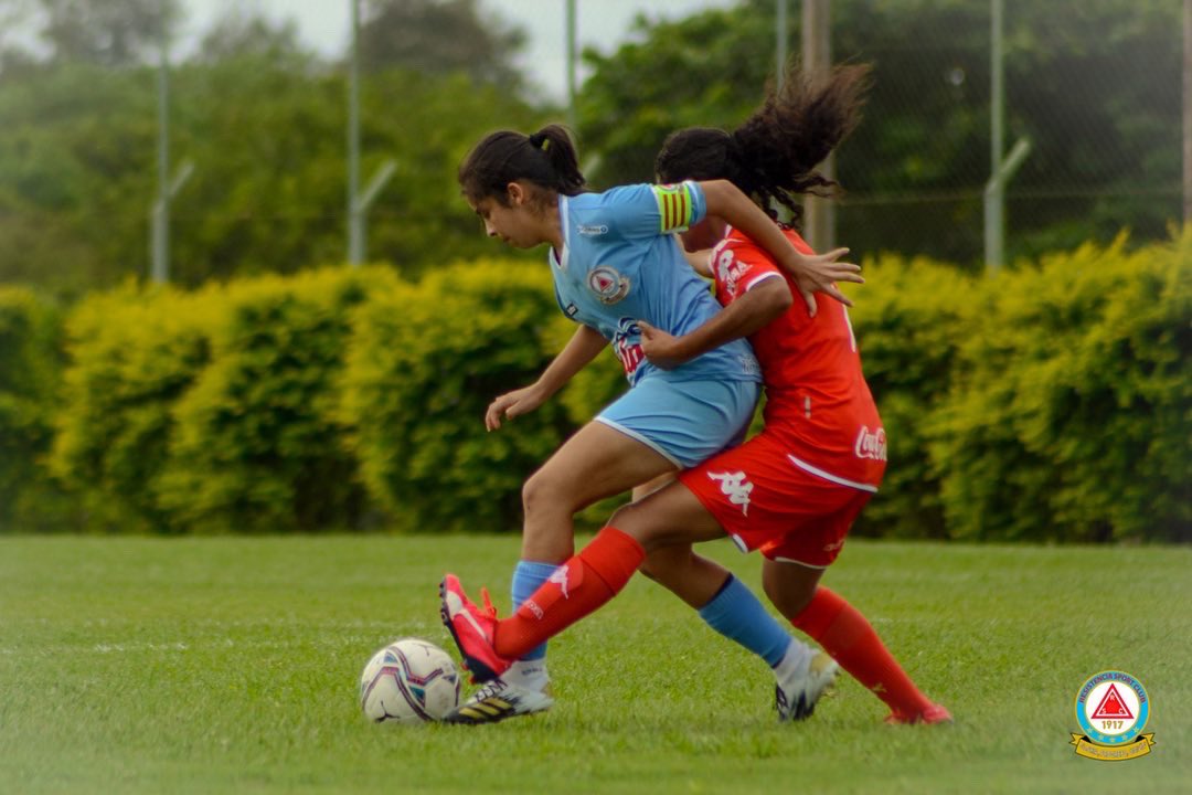 resiscfem's tweet photo. •Categoría Juvenil•✅✨

📸Imágenes del compromiso ante el Club Gral. Caballero🔺💪🏽

⚽️ 20’ @adrialdana6 
⚽️ 47’ @agustina_varela99 

#vamosresi #vamosceleste #lacelestemipasión https://t.co/kuQRwF9Eah