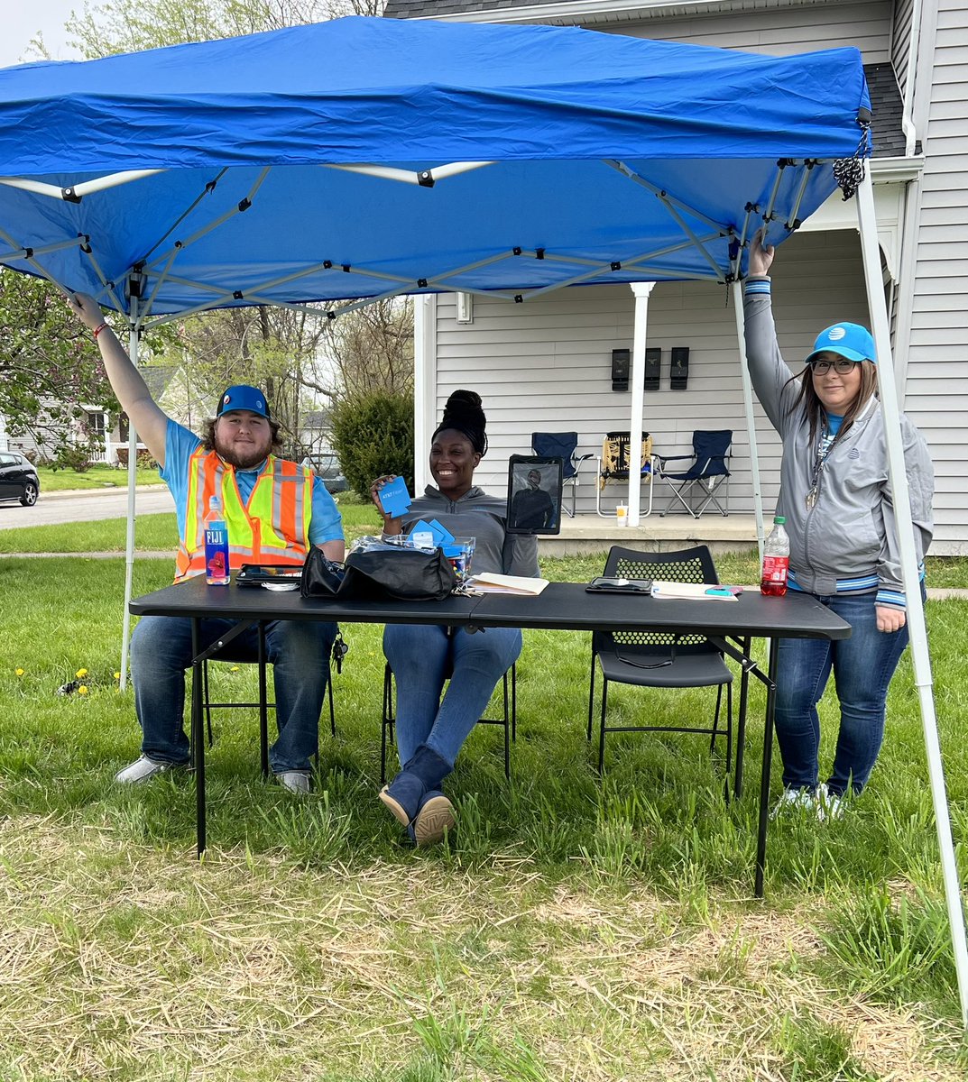 KokomoStoreATT (@kokomoteam) on Twitter photo Fiber Ambassador event in Kokomo today! <a href="/GreaterLakesMkt/">Greater Lakes Market 🌊</a> <a href="/TomMonahan10/">Tom Monahan</a> <a href="/TheoAlexander11/">Theo Alexander</a> #makingwaves Fiber Ambassador event in Kokomo today! <a href="/GreaterLakesMkt/">Greater Lakes Market 🌊</a> <a href="/TomMonahan10/">Tom Monahan</a> <a href="/TheoAlexander11/">Theo Alexander</a> #makingwaves