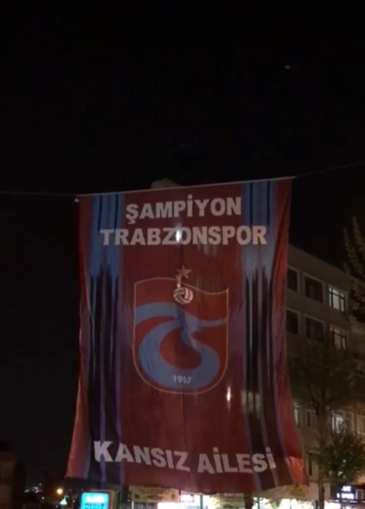 #SampiyonTrabzonspor  ❤️💙