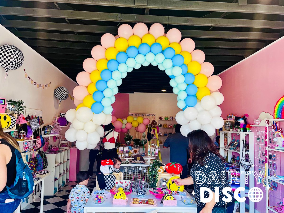 DaintyDisco's tweet photo. Goodafternoon Disco fam🪩 the sun is hugging us all on this beautiful day!! Come on down and find something to fall in love with or find something online with us at https://t.co/17BDpyUK54 🪩🕺🌞 https://t.co/9TIssrcVfz