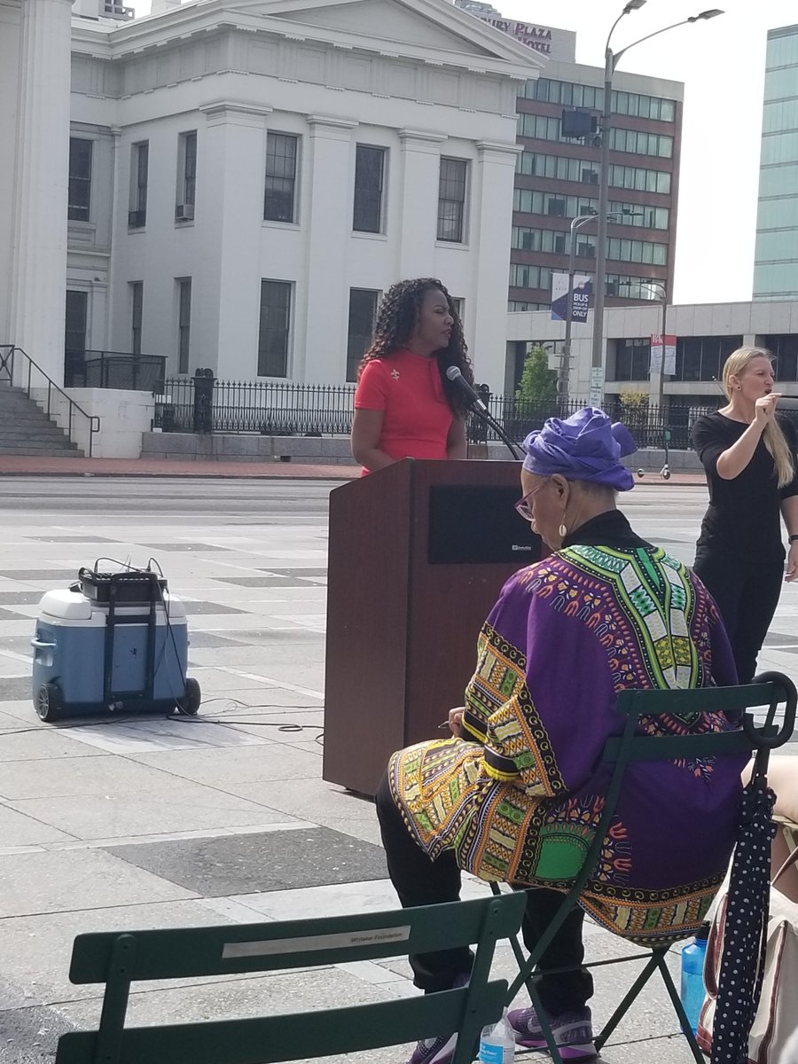 crp_missouri's tweet photo. Thank you to the Reparative Justice Coalition of St Louis @saintlouismayor @OBS_STL @DarrylGregoryG2  @WhurDeyDoDatAt @ArchCityDefense @InezBordeaux  Tracy Stanton, and all who joined in today's soil ceremony for #FrancisMcIntosh in Keiner Plaza.

#STL #Missouri #SoilCollection 1 https://t.co/EZqhg1lvfy