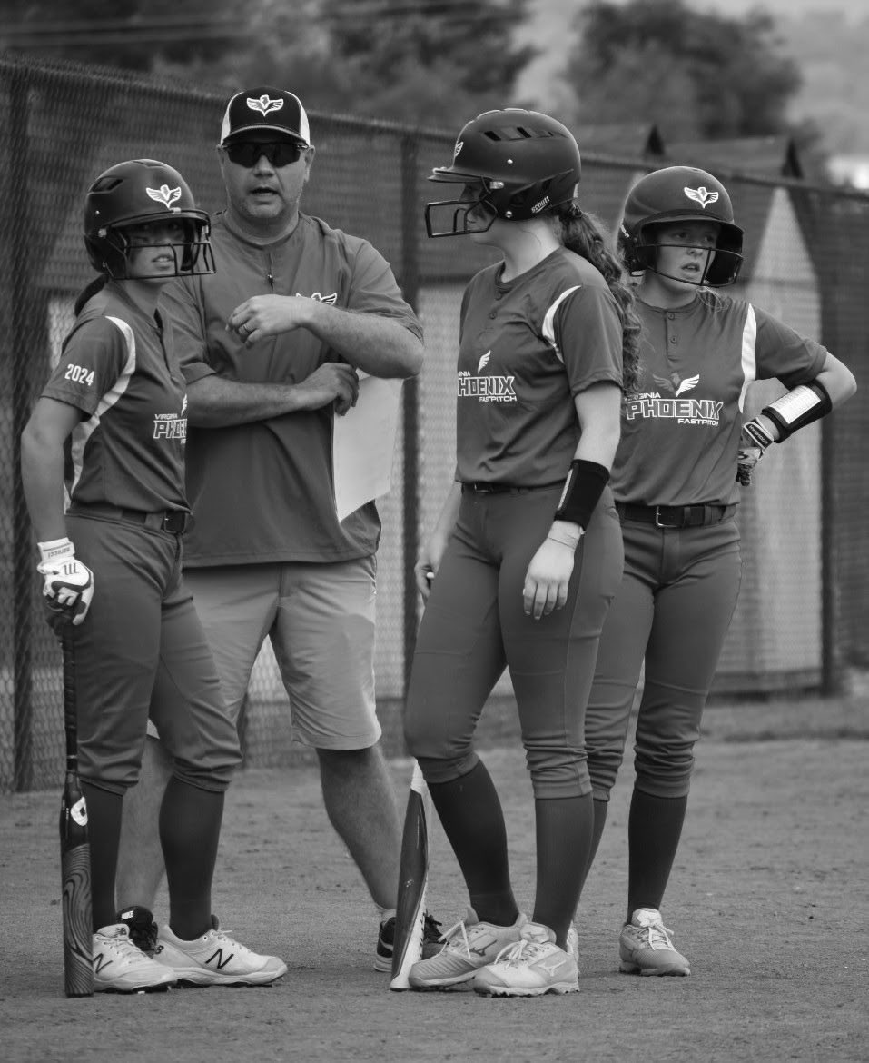 One day closer…🖤❤️#squad  @fastpitch_06