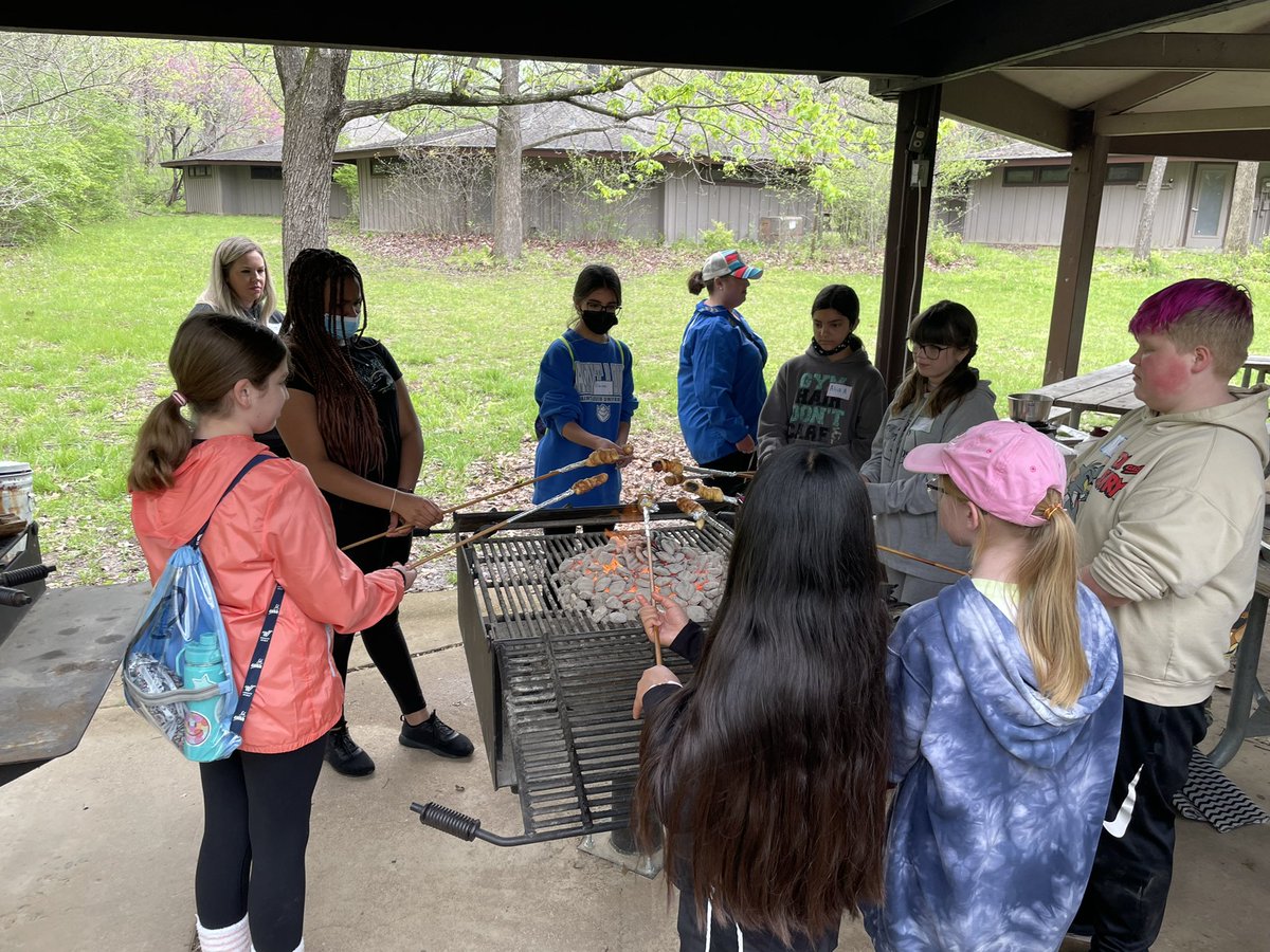 A little 6th grade camp fun from Friday!  <a href="/SMSstallions/">Selvidge Stallions</a>