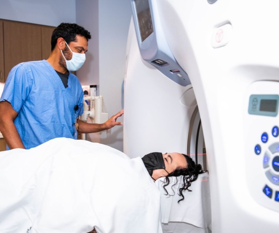 Everyone on our team plays a part in creating a great environment for each of our patients. See how a great team makes all the difference when it comes to quality healthcare at Tucson ER &amp; Hospital! #WeLoveOurEmployees

📍Find us on Broadway, one block west of Swan.