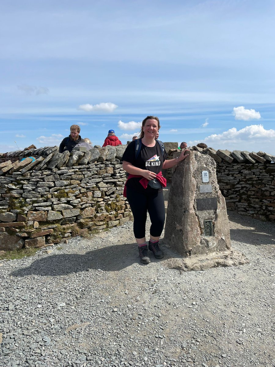 mandat201077's tweet photo. whernside and Ingleborough done not gonna lie it was tough going but I DID IT and to all the fell runners doing it today each and every one of you were amazing I don't know how u do it  #3yorkshirepeaks #Ingleborough #whernside #fellrunners #amazing #yorkshiredales #UKhiking https://t.co/Z6BMdxstUf