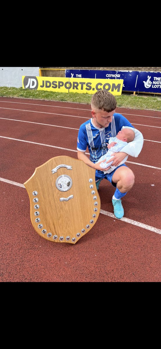 joshkhobbs's tweet image. This is silverware son, better get used to it