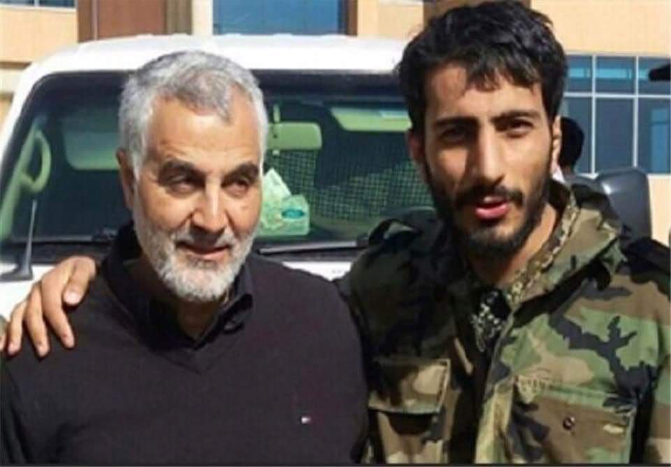 المجرم أمجد اليوسف
المشرف على مذبحة التضامن في دمشق في صورة له مع المجرم  قاسم سليماني (حتى نعرف اعدائنا الحقيقيين من هم. وما هي ادواتهم في تنفيذ مشروعهم الطائفي) 
#مجزرة_التضامن