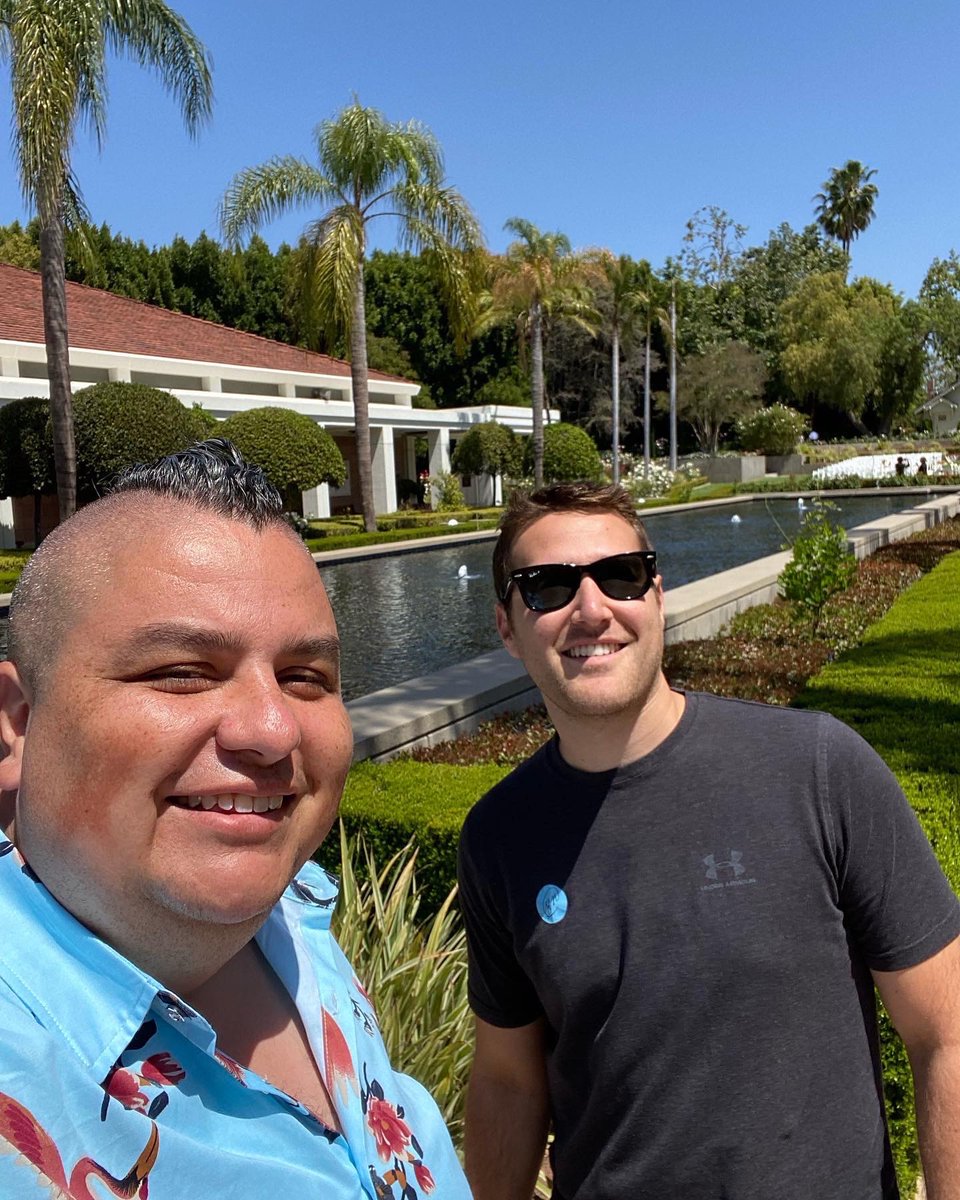 PresidentsVisit's tweet photo. Nixon Library with Andrew! No Dupes Detected!🦅🇺🇸🏛🏝☀️🌺🐰🌸
#VerySoCalEaster #NixonLibrary @nixonlibrary https://t.co/f66gRlaLFd
