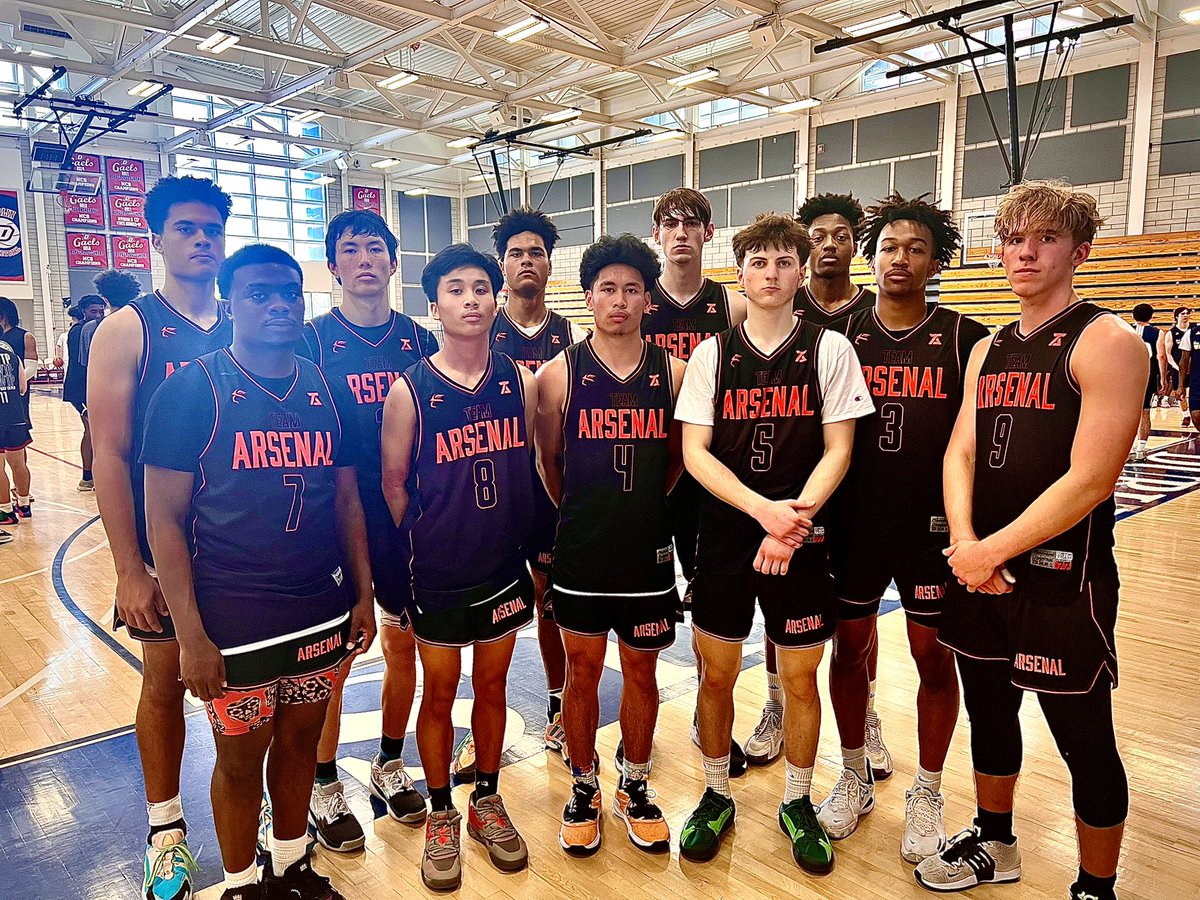@ArsenalAAU Unsigned seniors 4-0 for the day ! Gutted it out with 4 games in a row, 8,9,10 & 11am no excuses from this group. Unselfish, skilled and great student athletes. If you are a D2/D3/NAIA/Juco still in need of players we got guys who can help! Contact me 📲 #ThatFamily