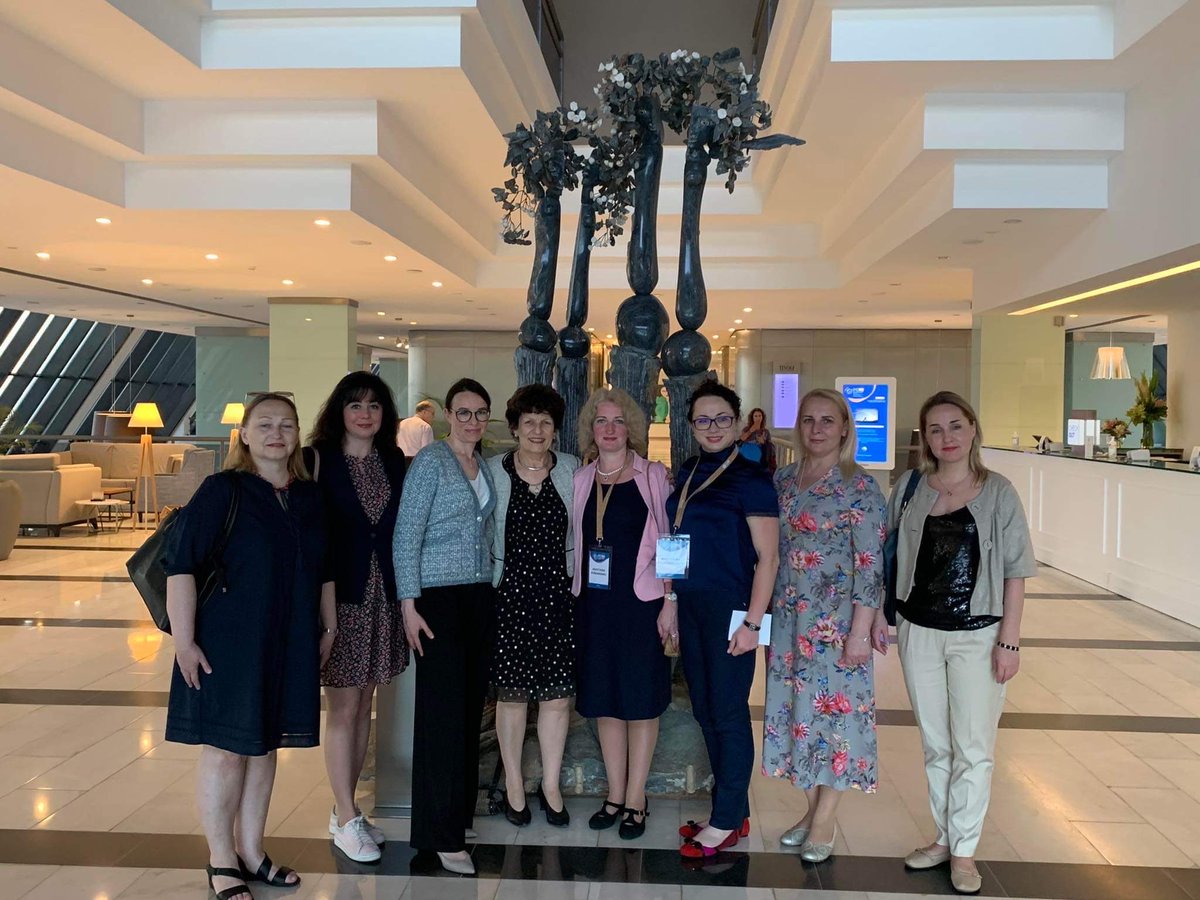 martinepergent's tweet photo. We felt very privileged to have the attendance of doctors and friends from Ukraine during #ipic5 Thank you for coming, we stand with you as strong believers that only peace and hope can make people happy. Thank you for your hard work for the patients in your country. 🌈 🇺🇦🥰 https://t.co/7JBWpcE00j
