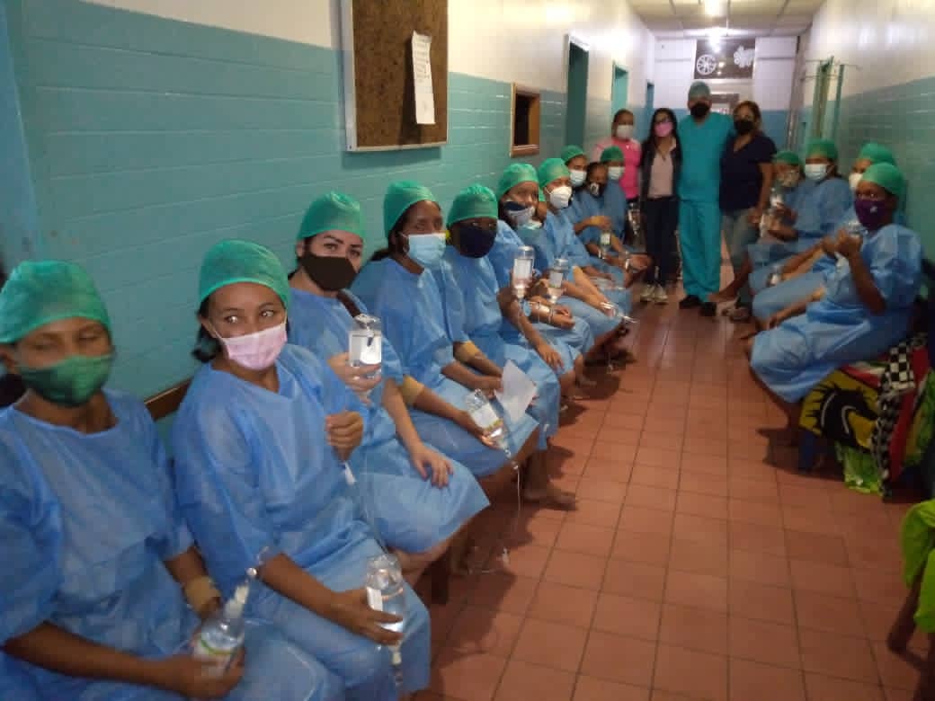 Drtovar4's tweet photo. Jornada de esterilización llevada con todo éxito, con el trabajo en conjunto ente HNSC y hospital del sur,  Aragua con aroma de mujer @NicolasMaduro @Soykarinacarpio @DraShirleySalud https://t.co/QA8n5TRIX2