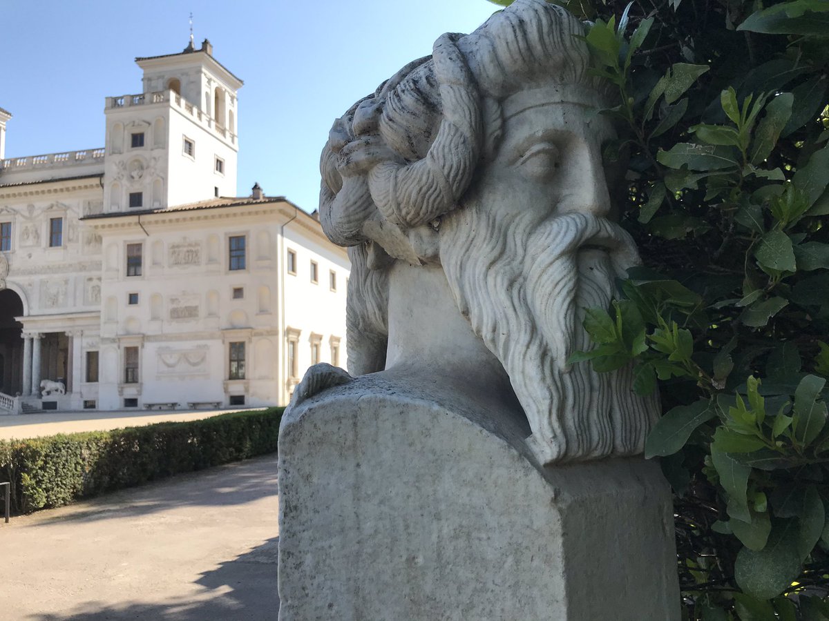 Bonheur de l’exposition « Gribouillage / Scarabocchio. De Léonard de Vinci à Cy Twombly » dans la magnifique <a href="/VillaMedicis/">Villa Médicis</a> à voir jusqu’au 22 mai 2022 🙌🏻